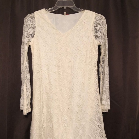 Belk Dresses | White Lace Long Sleeve Dress | Color: White | Size: M | Tallchardonnay's Closet